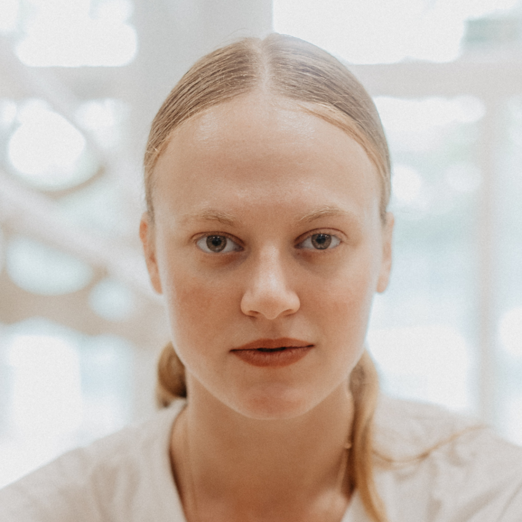 Bettina Rose Jurák 3